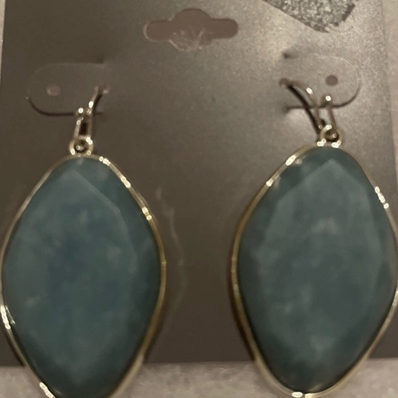 Brand New Style & Company Topaz Teardrop Earrings! - Picture 2 of 6